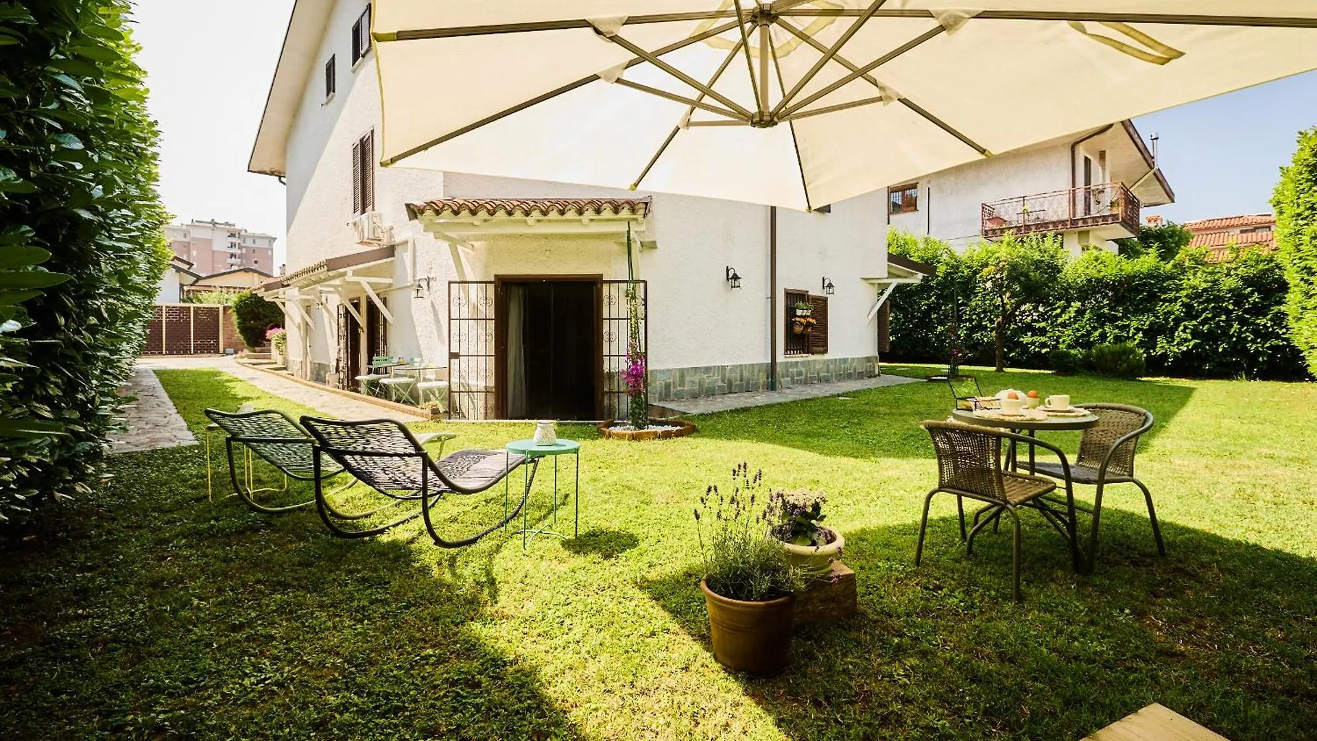 The Peaceful Apartament Close To Milan Trezzano sul Naviglio Italy