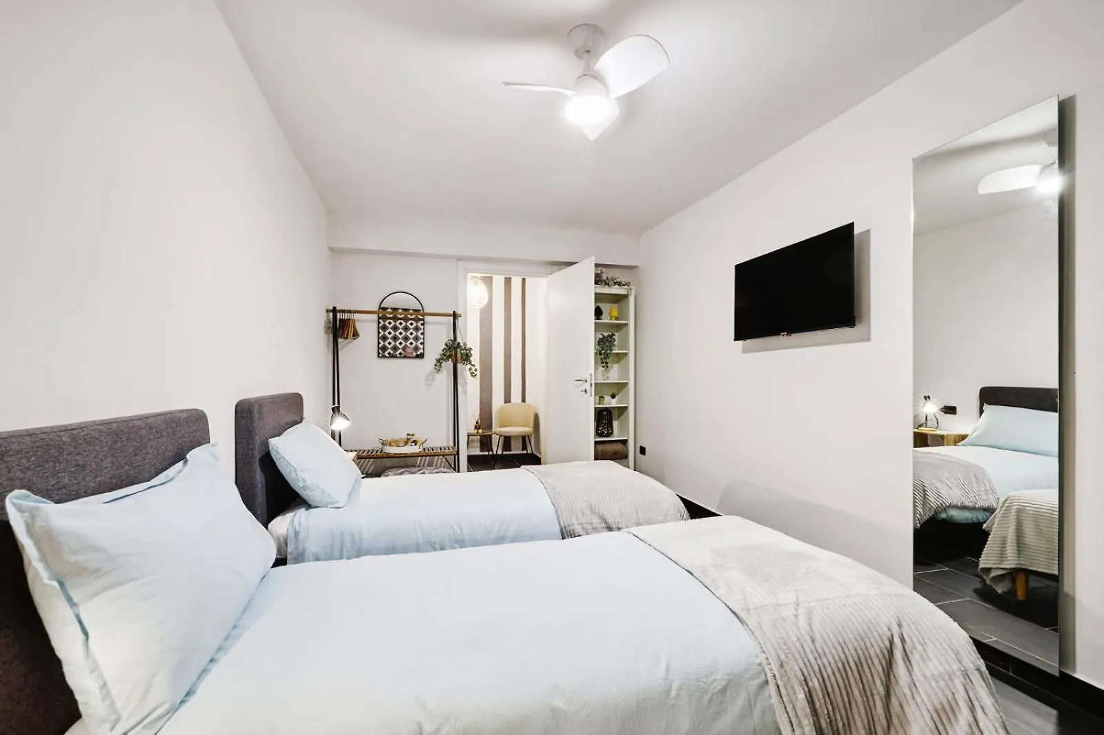 The Peaceful Apartament Close To Milan Trezzano sul Naviglio